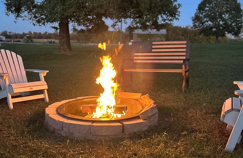 Oakbrook House | Beautiful country retreat in the heart of NKY! Minutes from downtown Cincinnati.