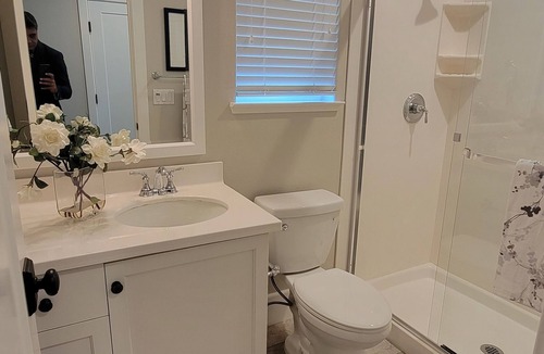 Gaithersburg Apartment | Beautiful fully furnished basement apartment with own entrance