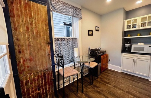 Brunswick Apartment | Beautiful, Historic, Hiking, Biking and C&O Canal