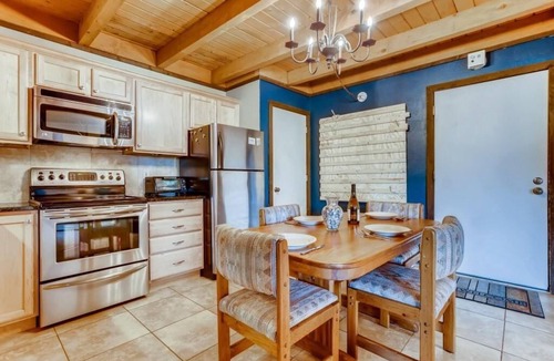 Wildernest Condo | Beautiful Views, Central location, Hot tub and Club House F201
