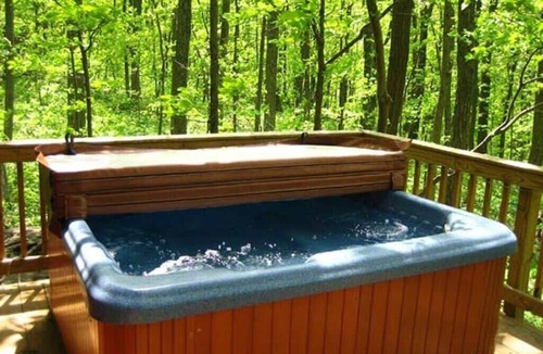 Front Royal Cabin | Bedrooms 2, Bathrooms 1, Sleeps 4