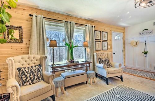 Berkeley Springs House | Berkeley Springs Vacation Home w/Fire Pit!