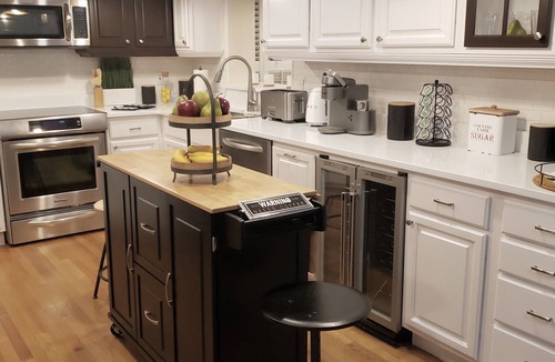 Winter Park House | Best Home by Winter Park Hospital, Rollins College and Park Ave !