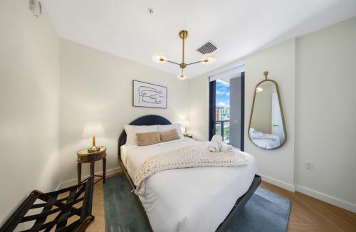 Wynwood Art District Apartment | Best Location in Wynwood - RoofPool & Gym