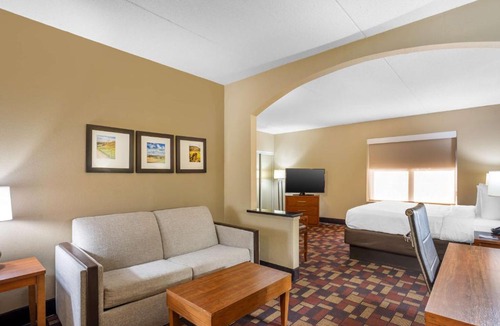Grantville Hotel | Best Western Harrisburg I-81 Grantville Hershey