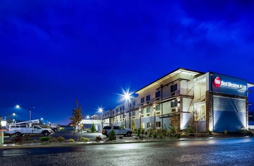 Clarkston Hotel | Best Western Plus The Inn at Hells Canyon