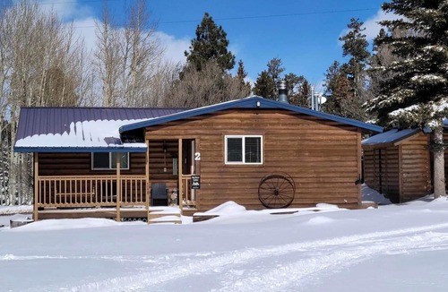 Greer Cabin | Big Bear Cabin at White Mountain Lodge