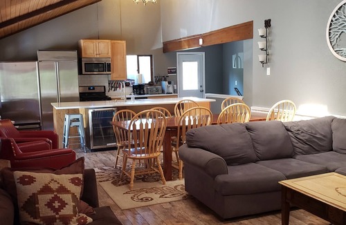 Innsbruck Val Moritz House | Big Mountain Views for Large Groups Near Granby Ranch + Free Week in Belize
