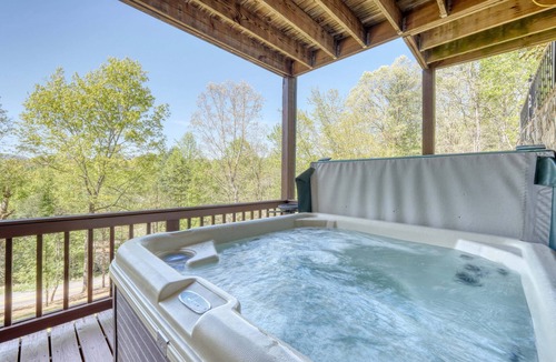 Choestoe Cabin | Big Sky Overlook - Hottub- Firepit - Pool Table