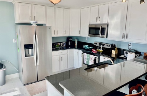 Willoughby Spit House | Big Waterfront House! Fishing Dock, Arcade, Garage Parking, Walk to Beach!