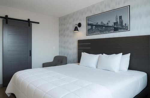 Cypress Hills Hotel | Bkway Hotel Brooklyn