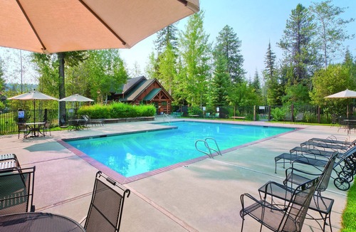 McCall Resort | Blessed with a natural grace and beauty far beyond the norm.