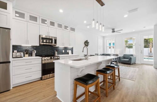 Gulf Lagoon Beach House | Blissful Getaway | Heated Pool, Walk to Beach | Activity Deals