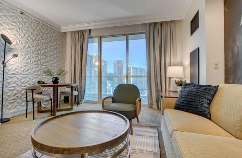 Las Vegas Apartment | Blu Cashmere Premium Suite : MGM Signature Hotel