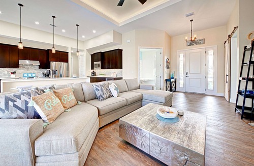South Gulf Cove House | Blue Crush | Canal View | Seawall | 2 Masters | Hot Tub | Boat Dock