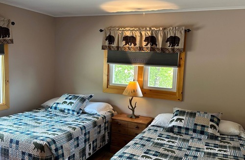 Lake George Hotel | Blue Lagoon Resort