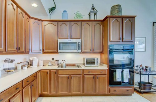 Swann Cove House | Blue Orchid House-Luxurious 4 Bedroom