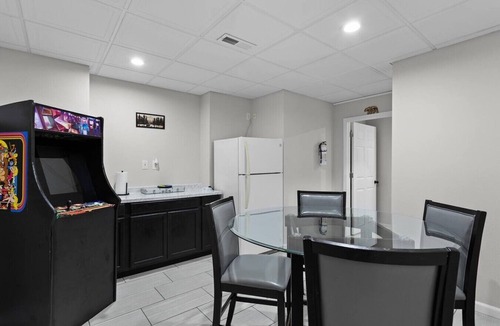 Hendersonville House | Blue Ridge Lookout | Hot Tub, Fire Pit, Mtn Views