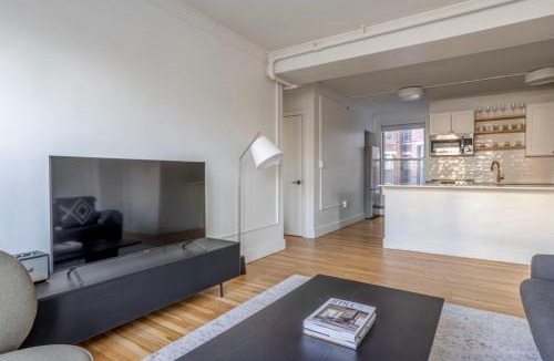 North Brookline Apartment | Blueground Brookline gym wd nr dining BOS-929