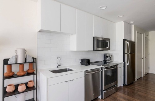 West Fens Apartment | Blueground | Fenway–Kenmore, rooftop, nr Fenway Park