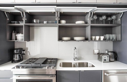 NoMa Apartment | Blueground | NoMa, rooftop pool, nr Union Station