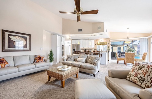 Pelican House | Boater's Delight | Gulf Access, Bikes, Kayaks, Pool Table, Heated Poo/Spa - Villa Blue Sky - Roelens