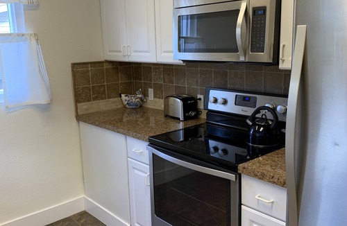 Depot Bench Cottage | Boise's Jewel on Gem St. With 2 bedrooms & 1 bathroom.