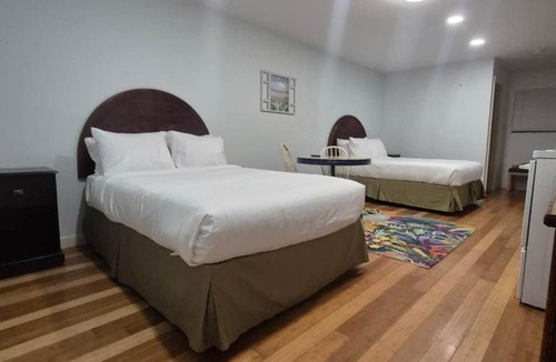 Aransas Pass Hotel | Botanical Bay @Marina Motor Lodge