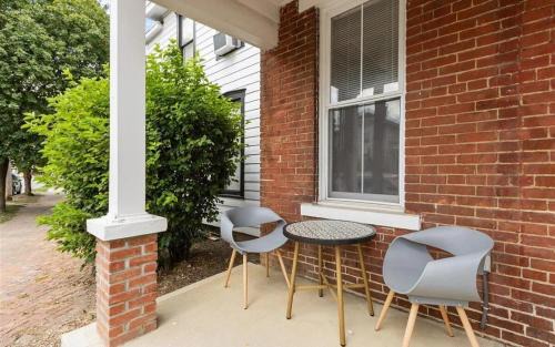 Italian Village House | Boutique Italian Village OSU 4BR 4 parking