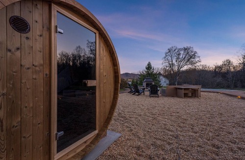 Nelson House | Branch and Barrel