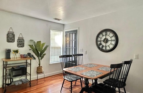 West Falls Church Apartment | Brand New, Cozy, Modern, One-bedroom Apartment