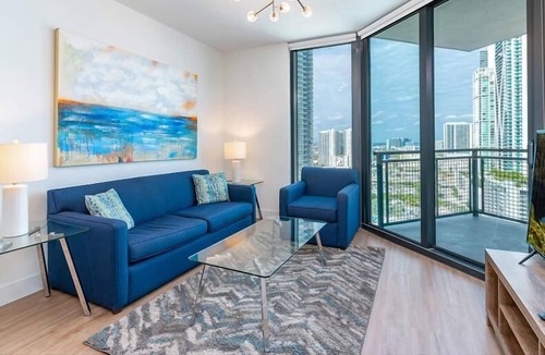 Downtown Miami Apartment | Brand New Luxury 1BR | Gym & Pool | Downtown Miami