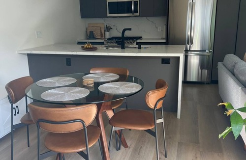 Tri-West Apartment | Brand new Luxury Place Melrose