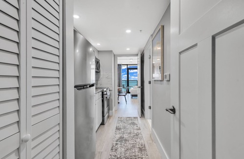 Myrtle Beach Condo | Breakers Tower 1BR Oceanfront Condo