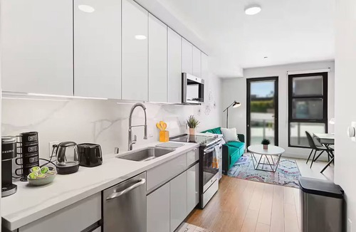 Downtown Bed & Breakfast | Breathtaking Place In Santa Monica's Heart