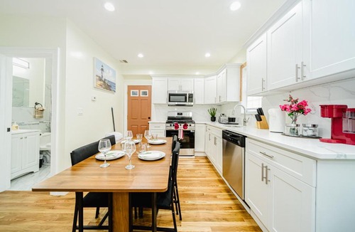 Codman Square Apartment | Bright 4BR Boston Summer Apt - Pet-Friendly - Near I-93 & Red Line 37-2