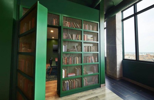 Five Points South Apartment | Bright + Airy Studio | Perfect City Escape 15