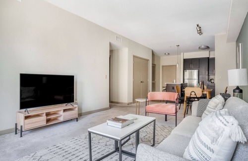 Dublin Apartment | Bright Dublin 2BR w/Gym, A/C & Parking, nr BART & Shops, by Blueground