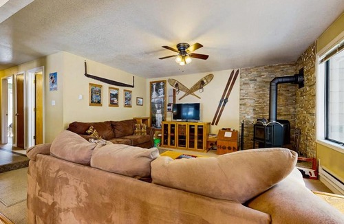 McCall House | Bright McCall Retreat - Pool Hot Tub & Fitness
