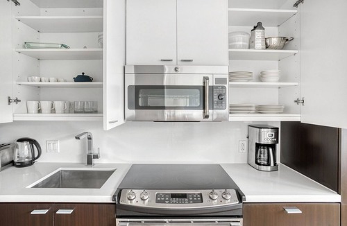 Navy Yard Apartment | Bright Navy Yard 1BR w/Gym & W/D, steps from Nats Park, by Blueground