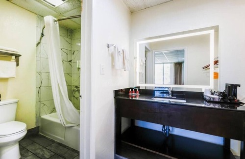 Wytheville Hotel | Budget-Friendly Lodging Near US-52 Corridor | Simple Stay with Easy Road Access