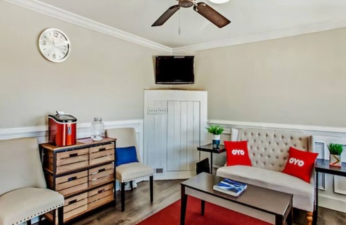 Ridgeland Hotel | Budget-Friendly Room w/Flat-Screen TV in Ridgeland