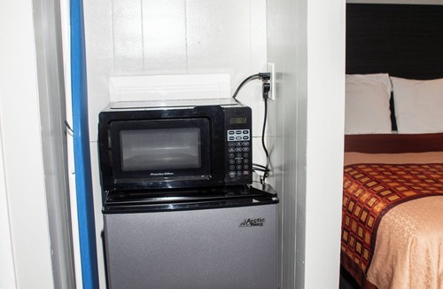 Carthage Hotel | Budget Inn Carthage