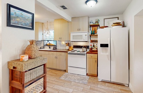 New Port Richey House | Bunglow Boogie - Main House with unique pool & outdoor living/dining
