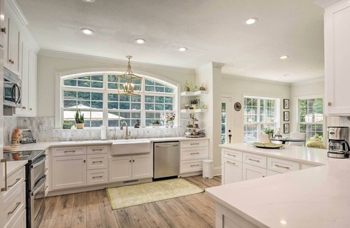 Columbus House | Butterfly Creek Columbus Estate on 3 Acres!