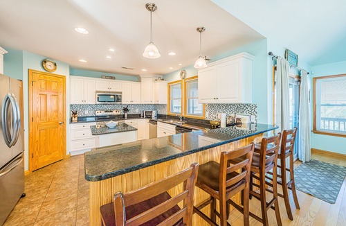 Ocean Sands House | C7377 Shore Beats Work II. Pool, Beautifully Decorated, Very Well Appointed!