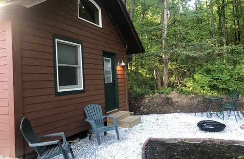 Lake George Cabin | Cabin In The Pines East side Lake George.