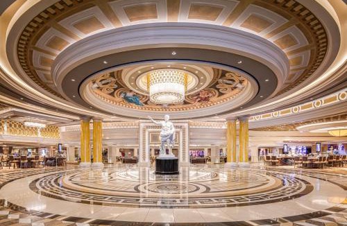 Las Vegas Strip Resort | Caesars Palace Hotel & Casino