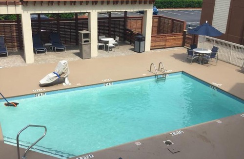 Arrowood Hotel | Candlewood Suites - Charlotte - Arrowood by IHG