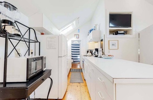Mashpee House | Cape Cod cottage with patio - near golf, 100 yards to private Mashpee Beach